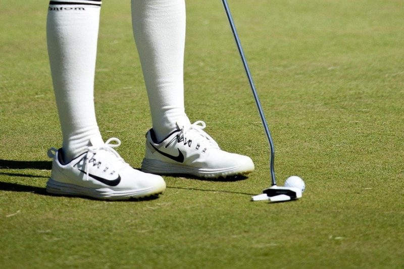 Detailed Analysis: Titleist Permasoft Glove Performance…