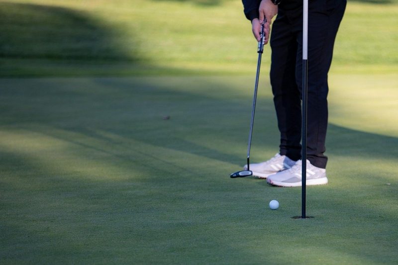 Budget Golf Shoes: Stunning Options for 2025 Season