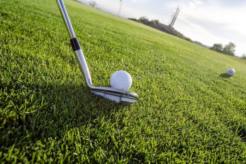 Top 10 Budget Golf Equipment for Beginners