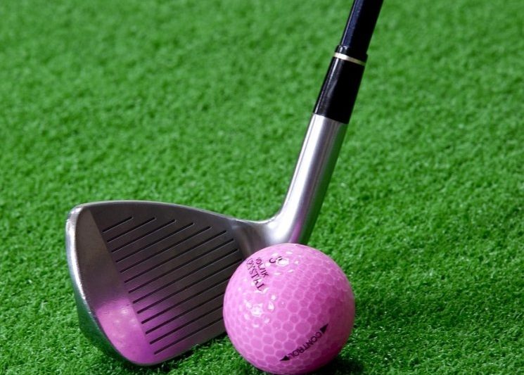 Experience Unmatched Distance with Callaway Warbird Golf…