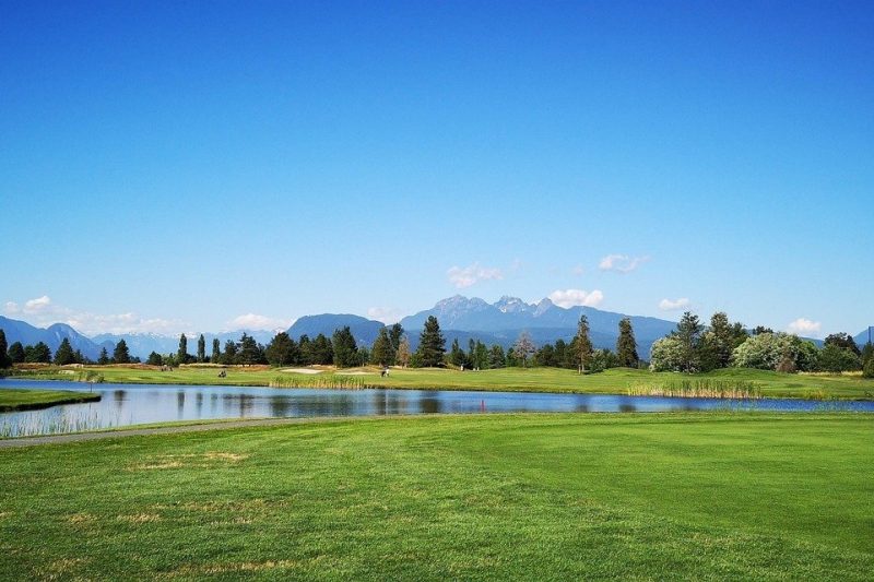 Mastering Golf Glove Sizing: Tips for First-Time Players