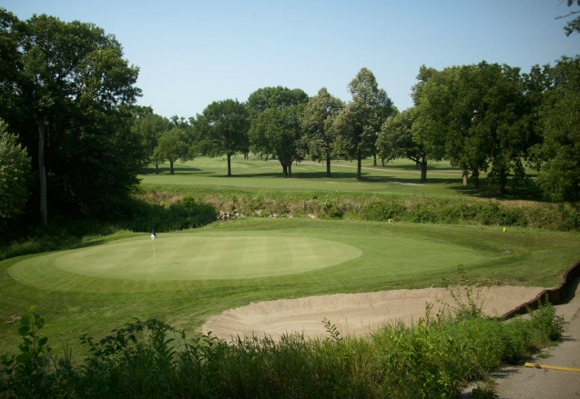 Rolling Prairie Rounds: 10 Surprisingly Great Public Golf Courses in Iowa