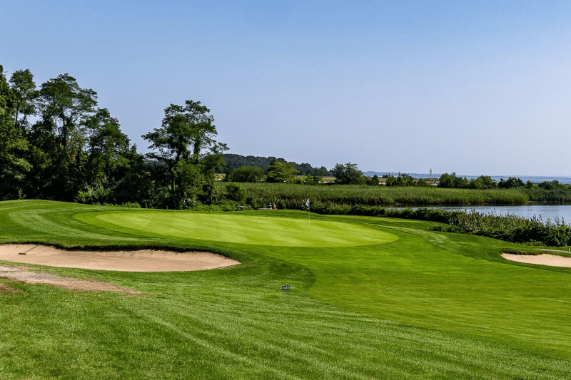 Small State, Big Greens: 10 Public Golf Courses You’ll Love in Rhode Island
