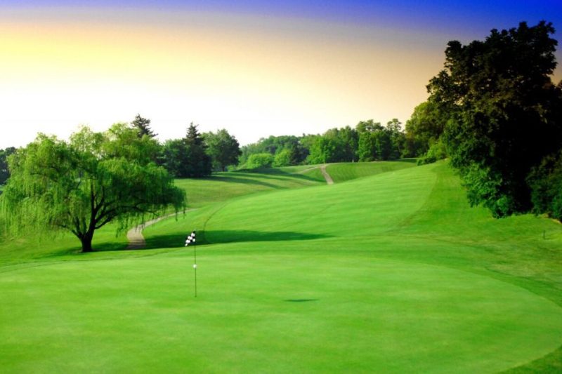 Buckeye State Birdies: 10 Top-Tier Public Golf Courses in Ohio