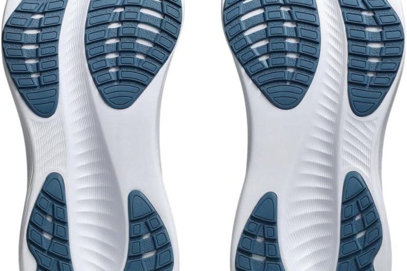 Top Men’s Running Shoes: Skechers Go Run vs ASICS Gel-Excite