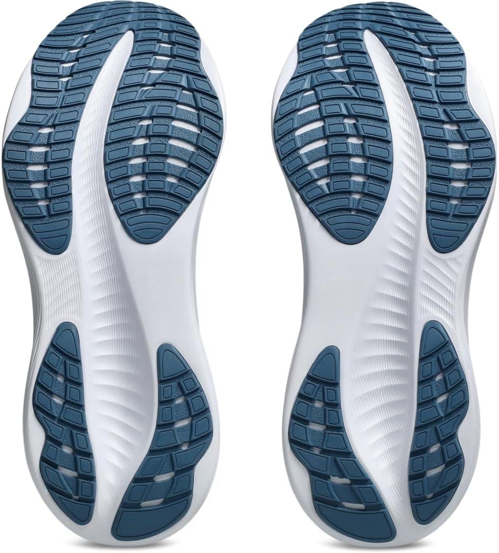 Top men's Running Shoes: Skechers Go Run vs ASICS Gel-Excite